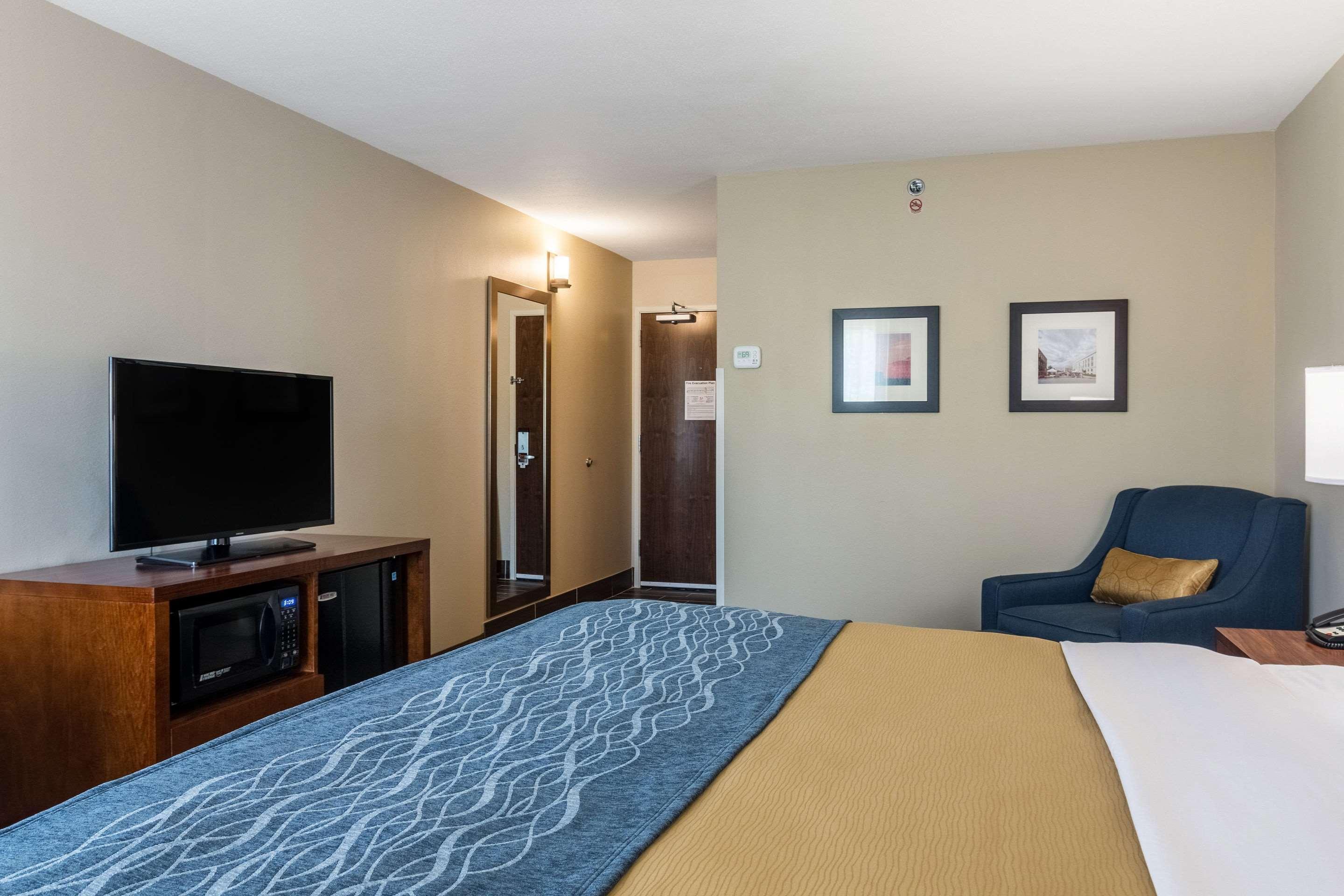Comfort Inn Edwardsville - St Louis Екстериор снимка