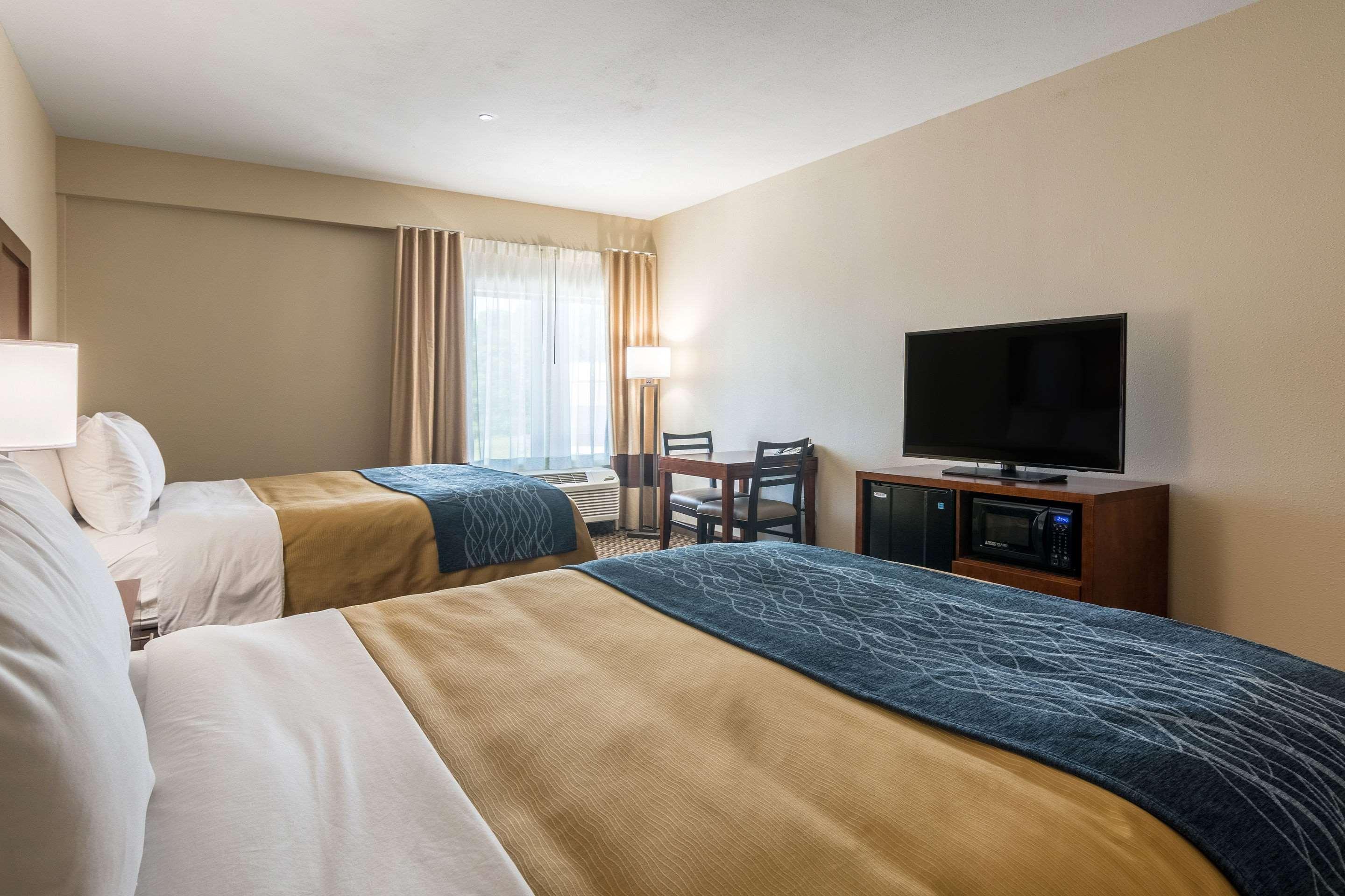 Comfort Inn Edwardsville - St Louis Екстериор снимка