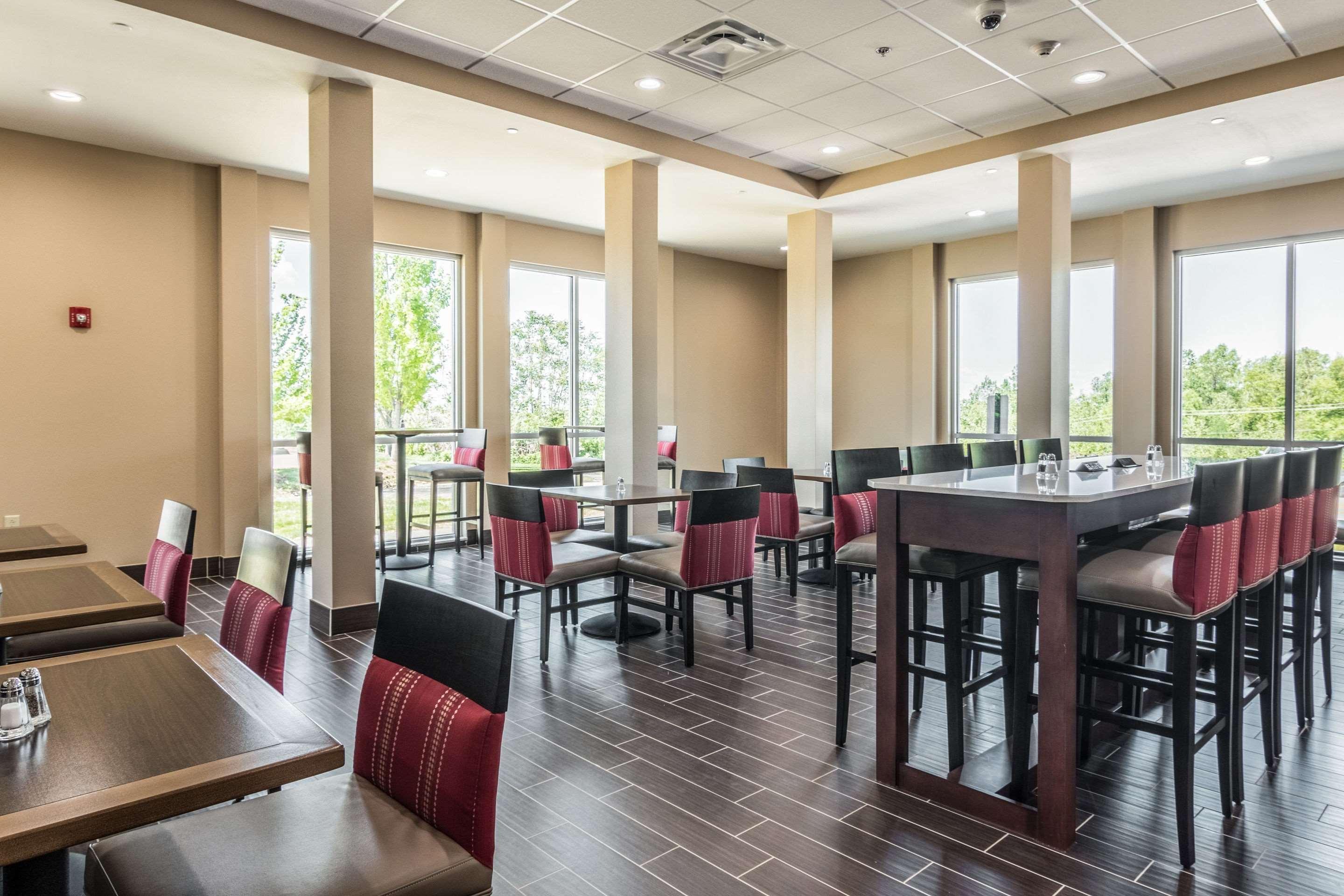 Comfort Inn Edwardsville - St Louis Екстериор снимка