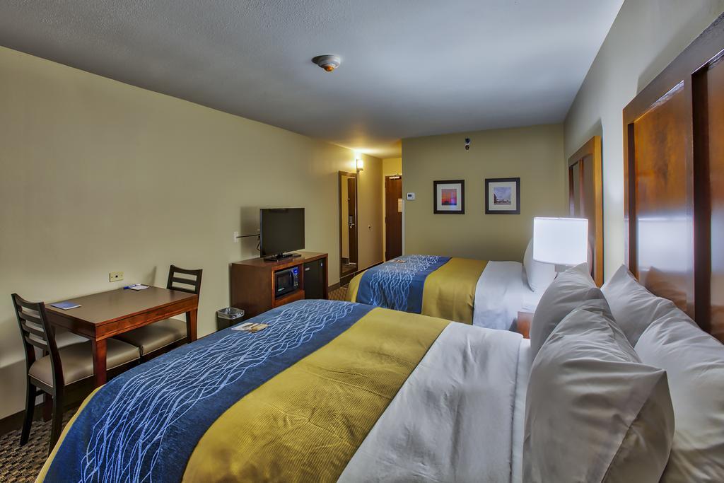 Comfort Inn Edwardsville - St Louis Екстериор снимка